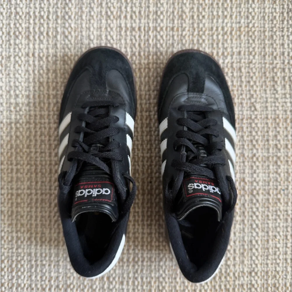 Adidas Samba Kid’s / Men's / Women’s // Black and White Classic Sneakers - Picture 3 of 9